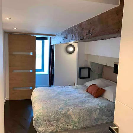 La Maison Bellec0ur بيت للعطل