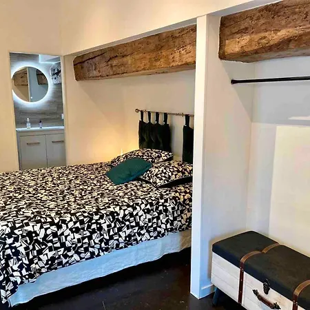 La Maison Bellec0ur بيت للعطل