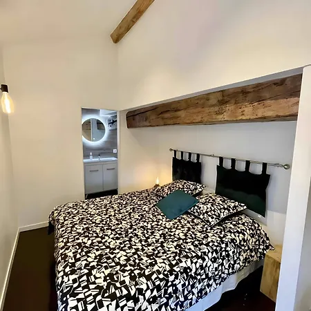 La Maison Bellec0ur Tatil Evi *